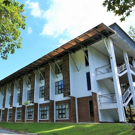 Puri Pujangga Hotel Bangi Dış mekan fotoğraf