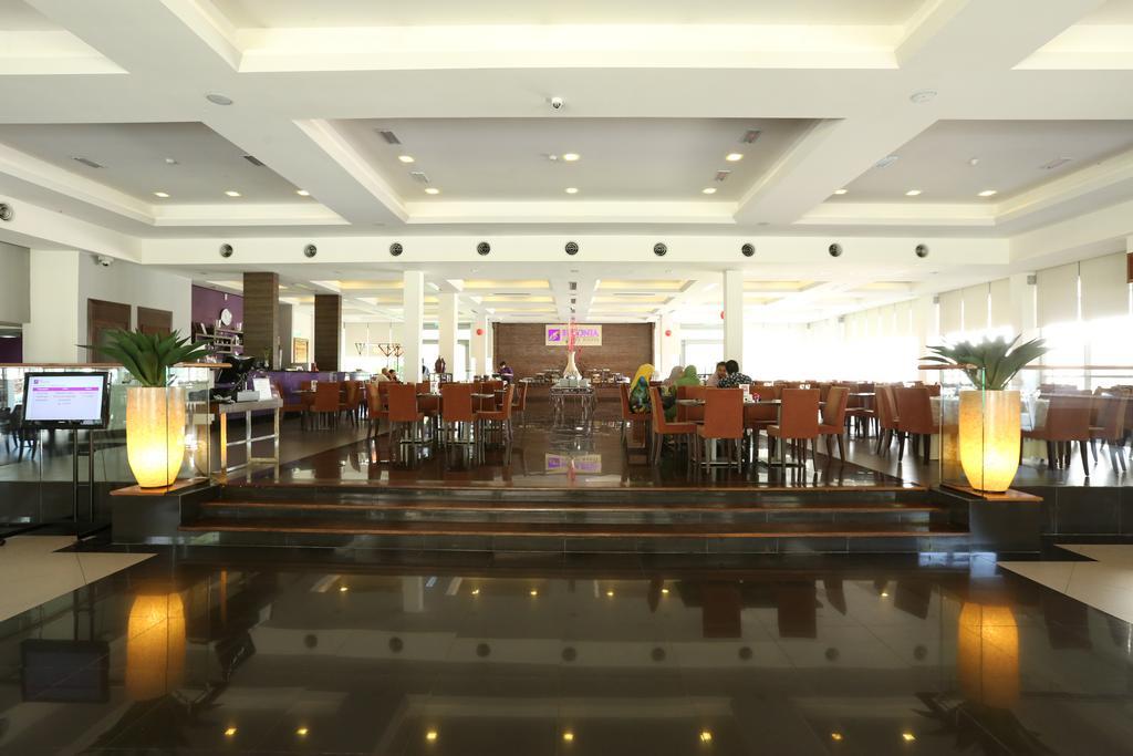 Puri Pujangga Hotel Bangi Dış mekan fotoğraf