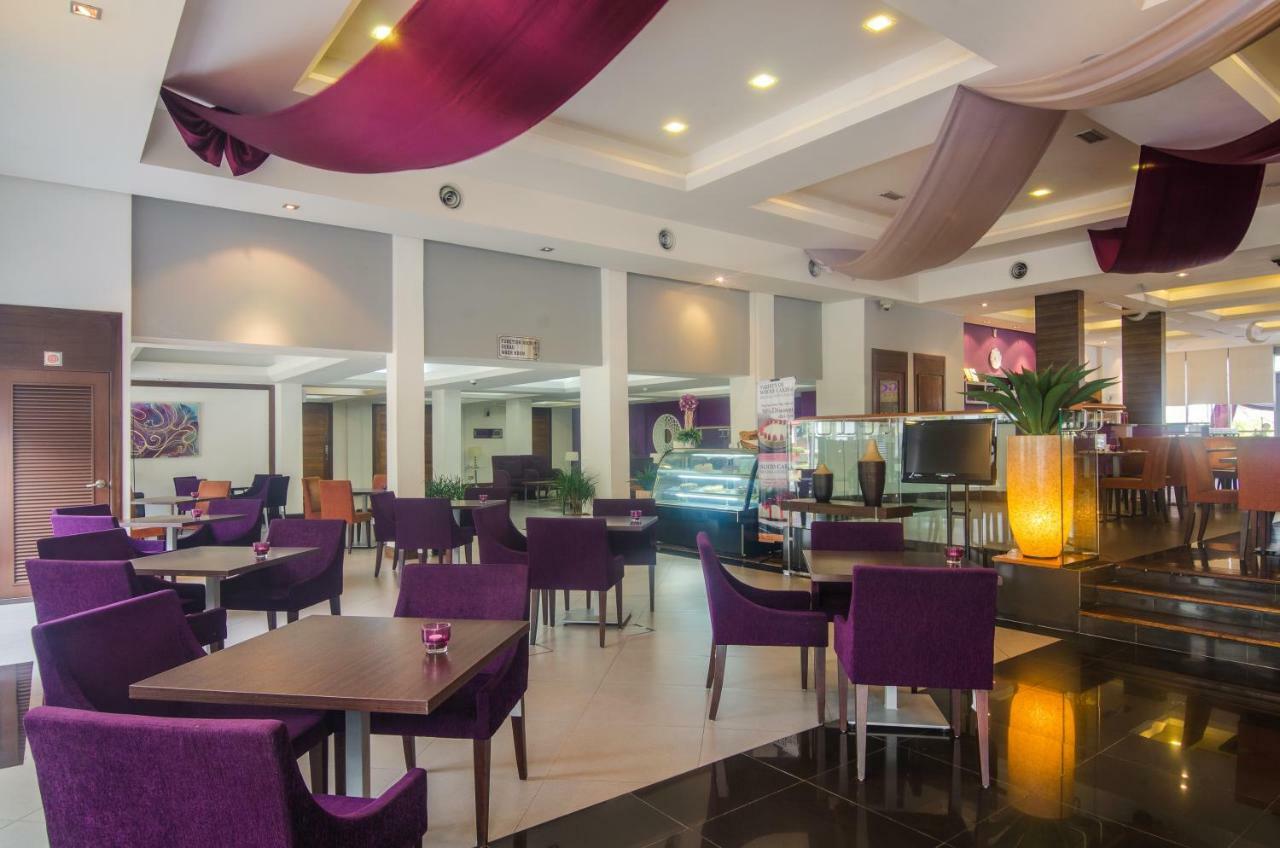 Puri Pujangga Hotel Bangi Dış mekan fotoğraf